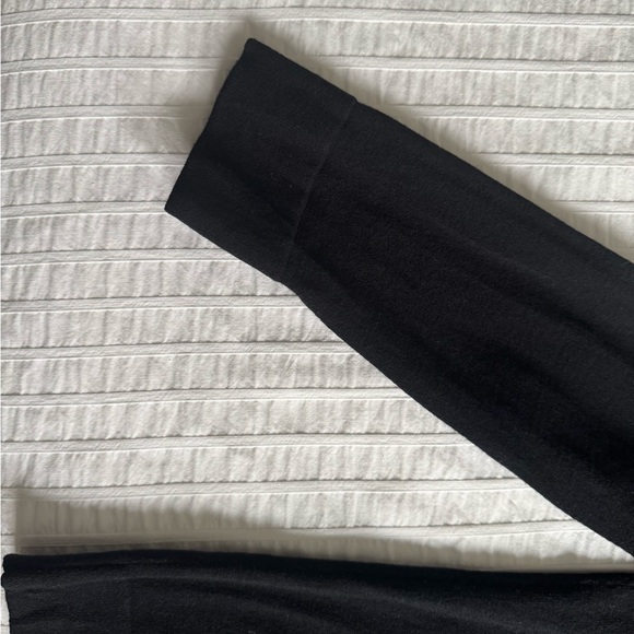 ANN TAYLOR size SMALL black sweater w jewel and pearl collar - Picture 7 of 11